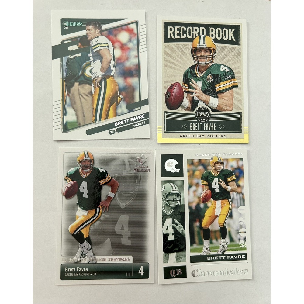 Panini Lot of 4 Green Bay Packers Brett Favre Football Cards (Z1)